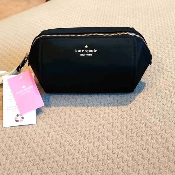 NWT Kate Spade Cosmetic bag - Picture 1 of 7